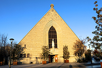 Façade de l’église St Franco!s de Sales - Clamart